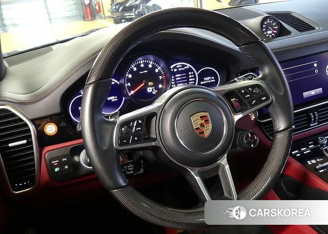 Porsche Cayenne (PO536) 2022 Черный из Кореи, фото 3