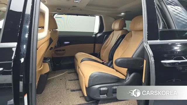 Kia Carnival 4th generation 2022 Черный из Кореи, фото 3