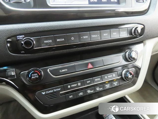 Kia The New Carnival 2019 Белый из Кореи, фото 3