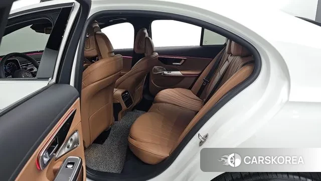 Mercedes-Benz E-Class W214 2024 Белый из Кореи, фото 3