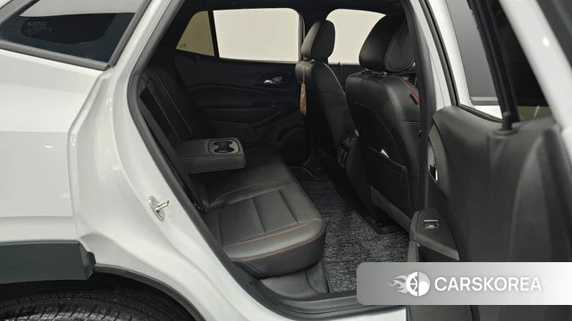 Chevrolet (GM Daewoo) Trax Crossover 2023 Белый из Кореи, фото 3