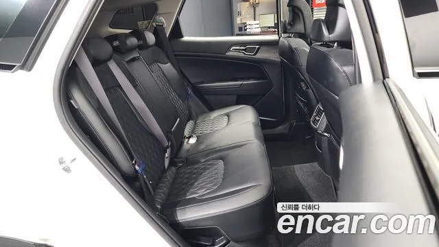 Kia Sportage 5th Generation Hybrid 2024 Белый из Кореи, фото 3