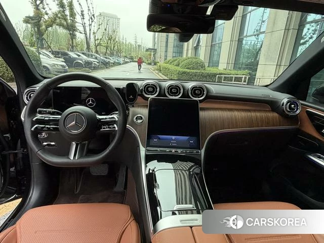 Mercedes-Benz GLC 2023 Черный из Китая, фото 3
