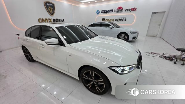 BMW 3 Series (G20) 2023 Белый из Кореи, фото 3