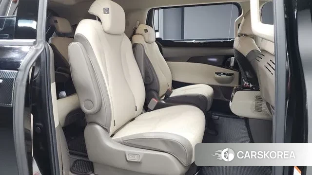Kia Carnival 4th generation 2022 Черный из Кореи, фото 3