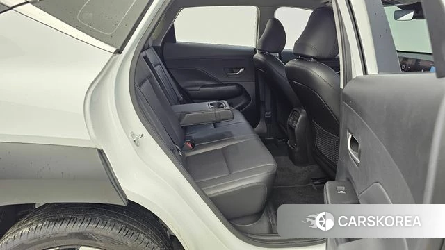 Hyundai Kona (SX2) 2023 Белый из Кореи, фото 3