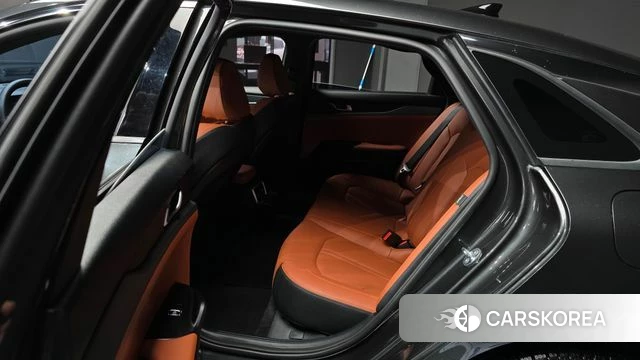 Kia The New K5 3rd generation 2023 Серый из Кореи, фото 3