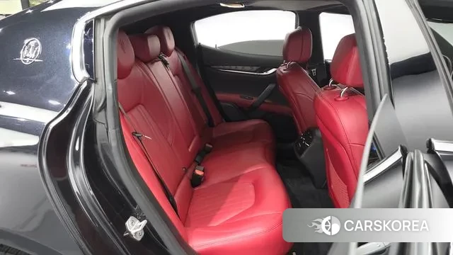 Maserati Ghibli 2018 Черный из Кореи, фото 3