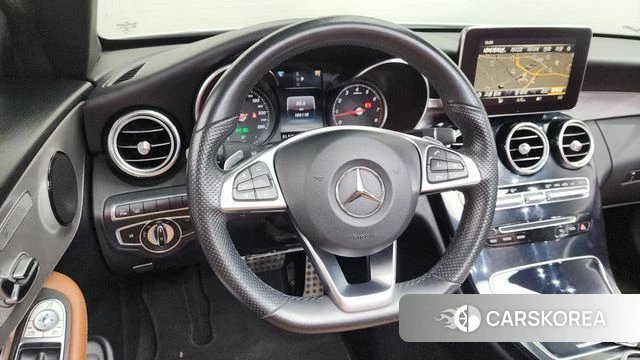 Mercedes-Benz C-Class W205 2018 Белый из Кореи, фото 3