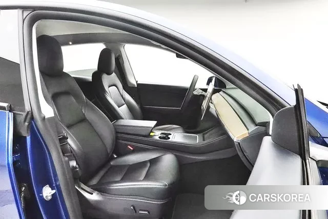 Tesla Model Y 2021 Синий из Кореи, фото 3