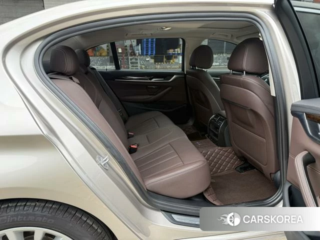 BMW 5 series 2019 Шампань из Китая, фото 3