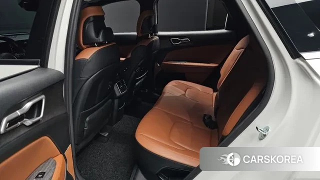 Kia Sportage 5th Generation 2024 Белый из Кореи, фото 3