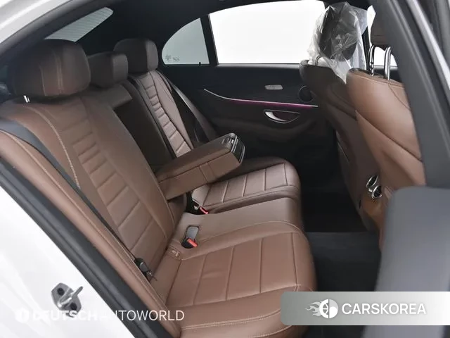 Mercedes-Benz E-Class W213 2022 Белый из Кореи, фото 3