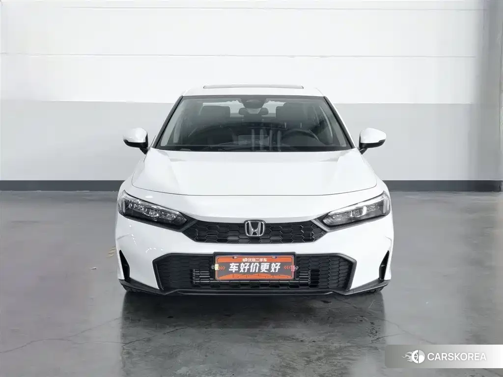 Honda Civic 2025 Белый из Китая, фото 3