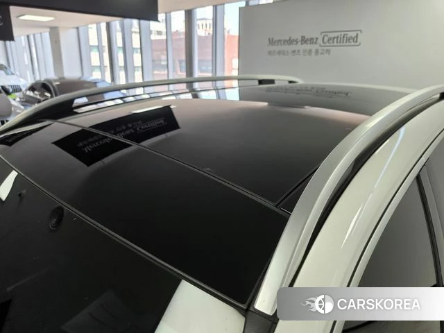 Mercedes-Benz EQB X243 2022 Белый из Кореи, фото 3