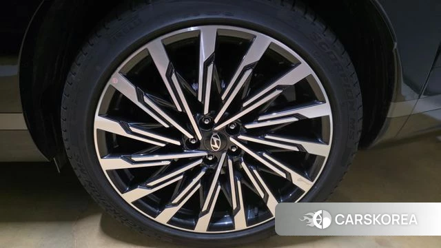Hyundai Santa Fe (MX5) 2024 Черный из Кореи, фото 3