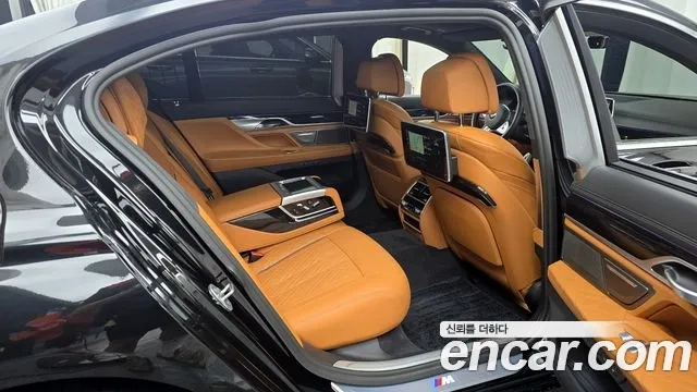 BMW 7 Series (G11) 2020 Черный из Кореи, фото 3