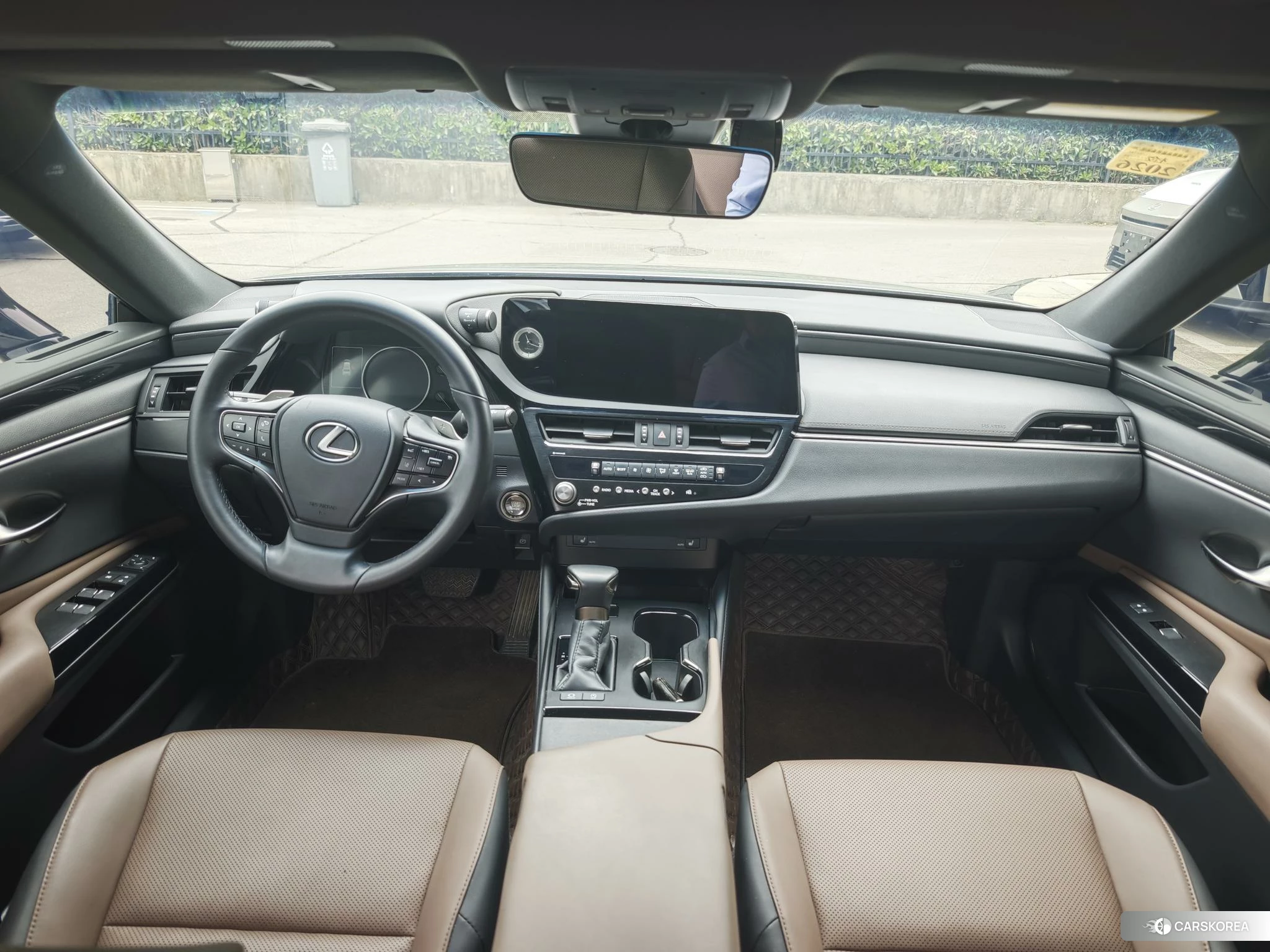Lexus ES 2022 Серебристо-серый из Китая, фото 3