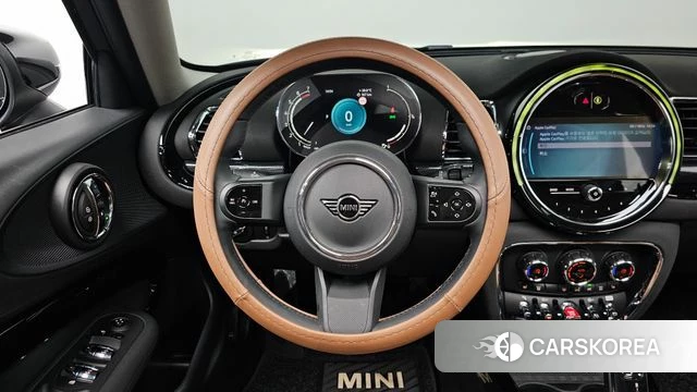 Mini Cooper Clubman 2024 Черный из Кореи, фото 3