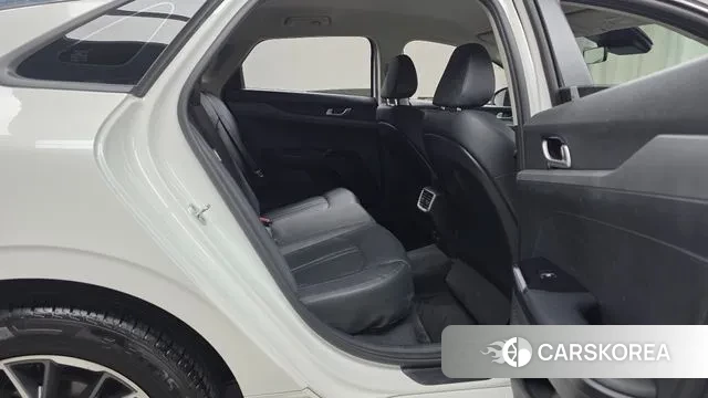 Kia K5 3rd generation 2022 Белый из Кореи, фото 3