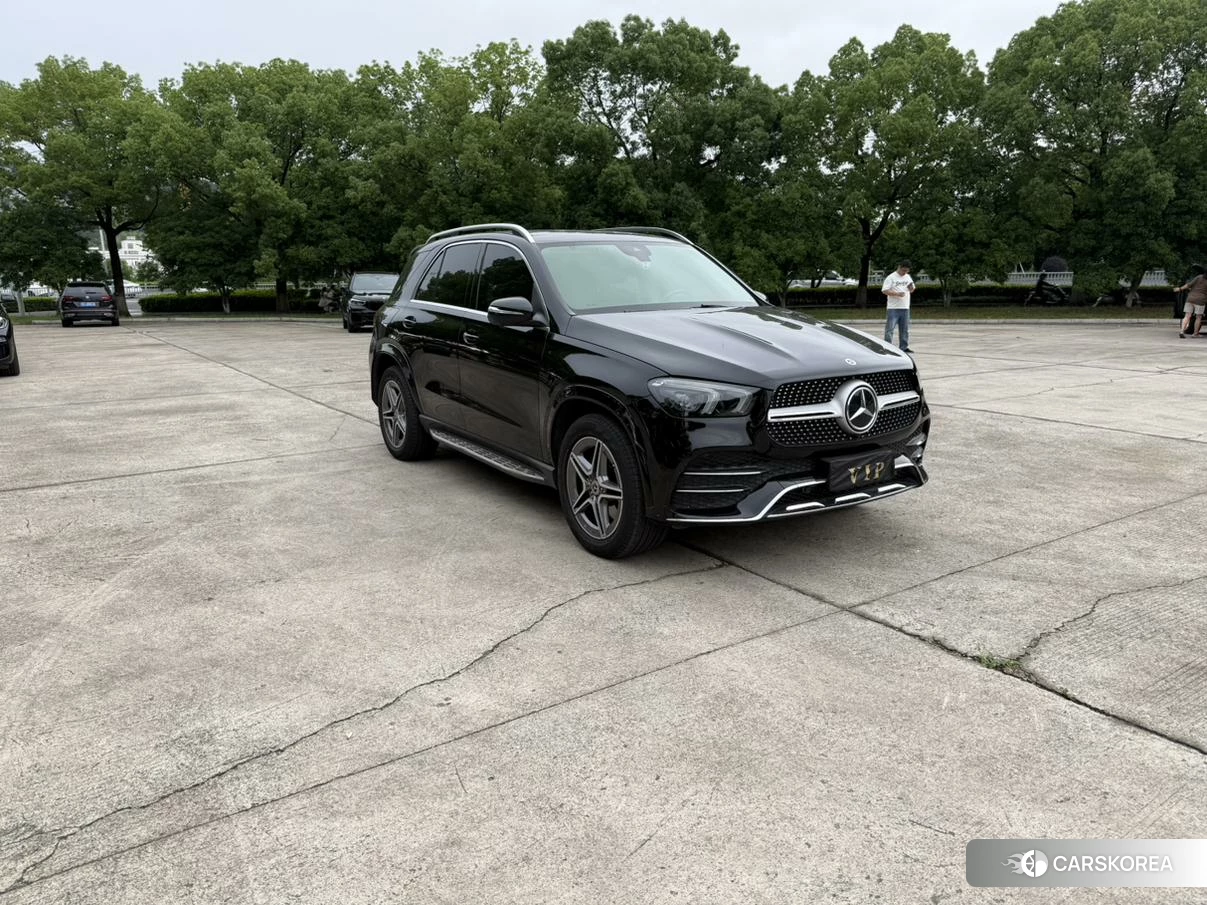 Mercedes-Benz GLE (import) 2020 Черный из Китая, фото 3