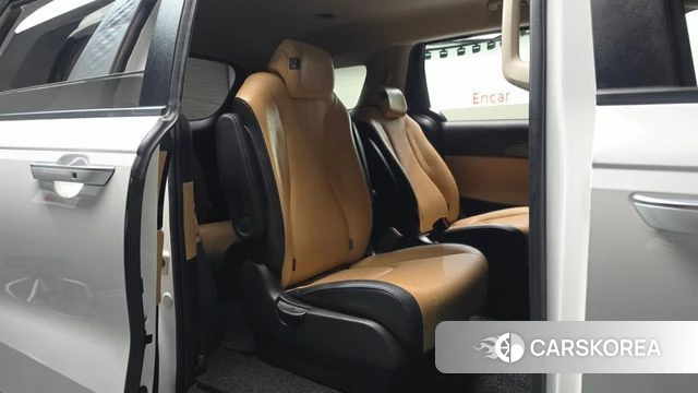 Kia Carnival 4th generation 2022 Белый из Кореи, фото 3