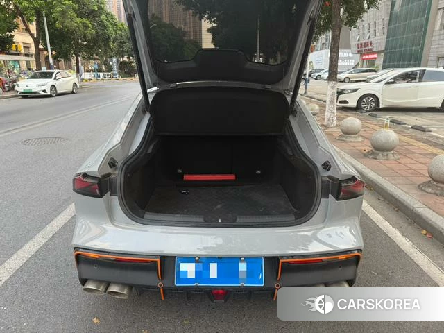 Chang'an UNI-V 2023 Темно-серый из Китая, фото 3