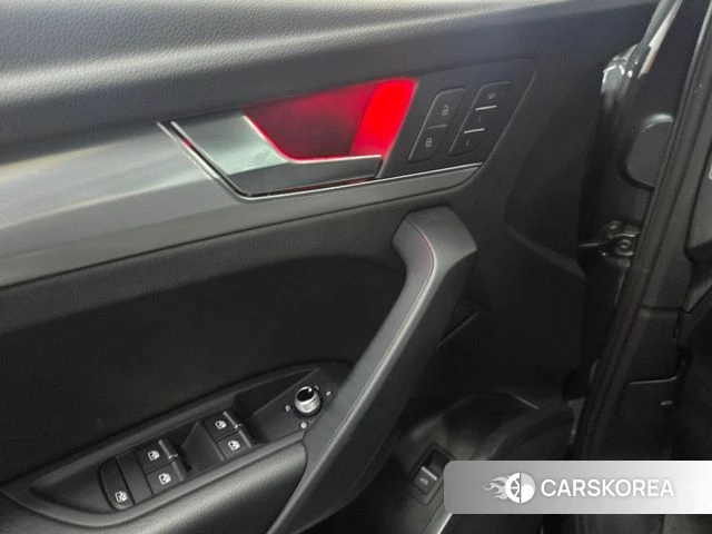 Audi Q5 (FY) 2022 Серый из Кореи, фото 3