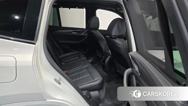 BMW X3 (G01) 2023 Белый из Кореи, фото 3