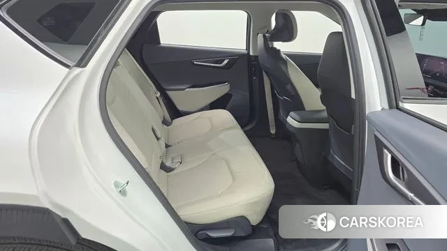 Kia EV6 2023 Белый из Кореи, фото 3