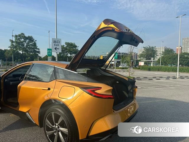 Toyota bZ5 2025 Желтый из Китая, фото 3