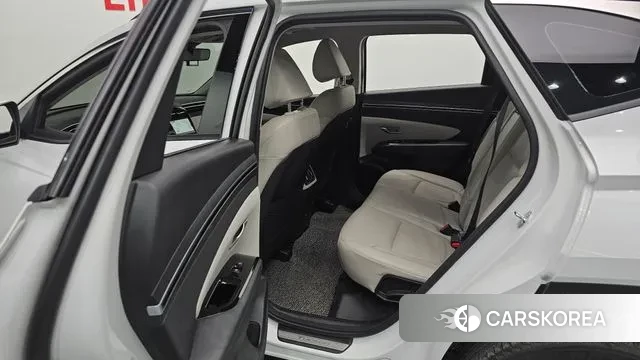 Hyundai Tucson (NX4) 2023 Белый из Кореи, фото 3