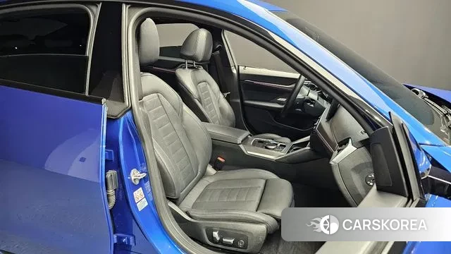 BMW i4 2023 Синий из Кореи, фото 3