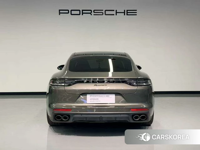 Porsche Panamera 2023 Зеленый из Китая, фото 3