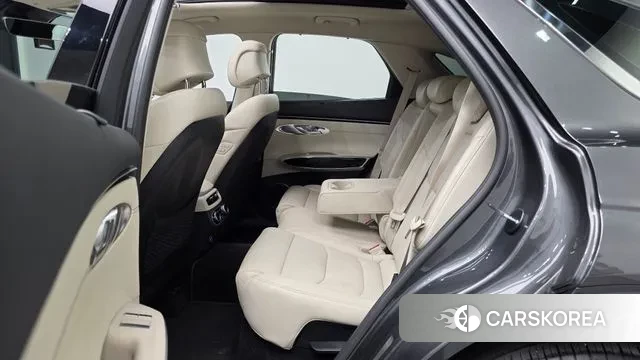 Genesis GV70 2022 Серый из Кореи, фото 3