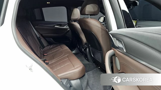 BMW X4 (G02) 2025 Белый из Кореи, фото 3