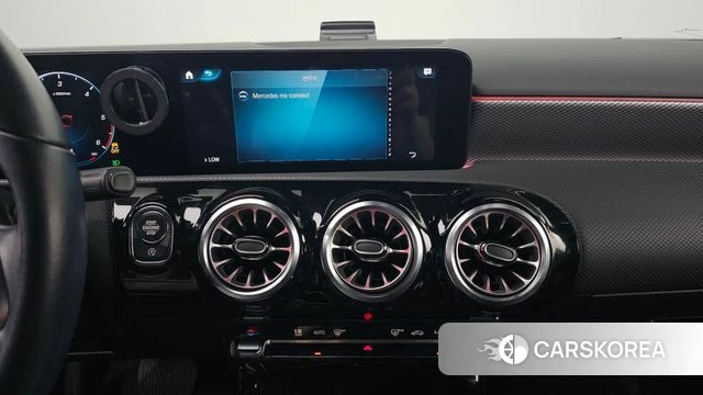 Mercedes-Benz A-Class W177 2022 Черный из Кореи, фото 3
