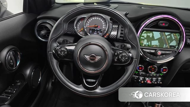Mini Cooper S Convertible 2018 Серебристо-серый из Кореи, фото 3