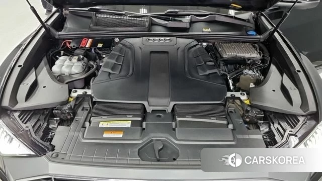 Audi Q8 (4M) 2021 Черный из Кореи, фото 3