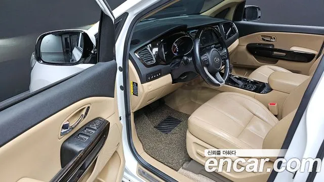 Kia The New Carnival id 2286857 из Кореи 3