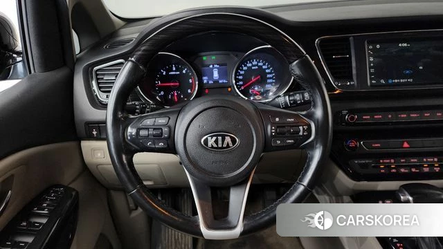 Kia The New Carnival 2018 Черный из Кореи, фото 3