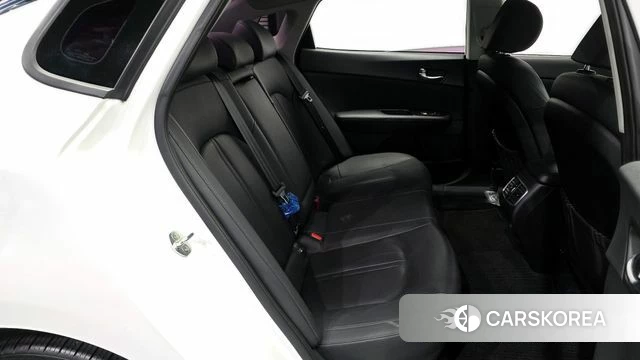 Kia The New K5 2nd generation 2019 Белый из Кореи, фото 3