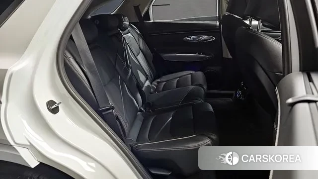 Genesis GV70 2023 Белый из Кореи, фото 3