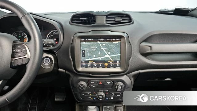 Jeep Renegade 2022 Песочный из Кореи, фото 3