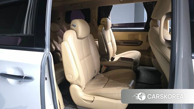 Kia All New Carnival 2018 Белый из Кореи, фото 3