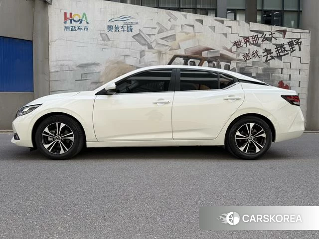 Nissan Xuan Yi 2021 Белый из Китая, фото 3