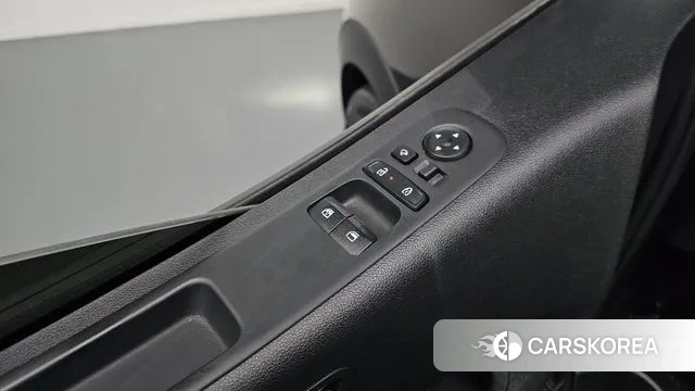 Hyundai Staria 2024 Черный из Кореи, фото 3