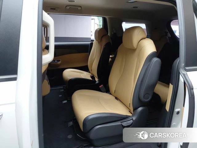 Kia Carnival 4th generation 2022 Белый из Кореи, фото 3