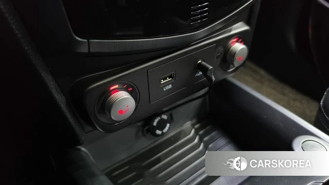 Ssangyong Tivoli Armor 2018 Белый из Кореи, фото 3