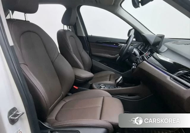 BMW X1 2023 Белый из Китая, фото 3